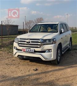 تويوتا لاندكروزر